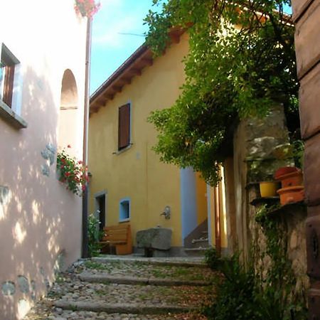 Appartamenti Ca Di Pom Omegna Exterior photo